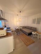 Apartment in Thiseio, just a stones throw from the Acropolis