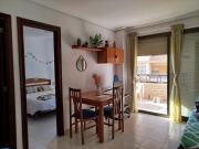 Apartamento primera linea con vistas al mar y montaña