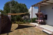 Traditional Oasis with BBQ - 500m to Sea, Near Airport