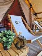 Glamping Lake Escape