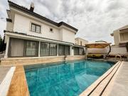 Talles Suite