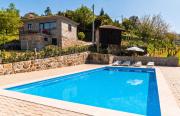 Charming House in Fornos with shared pool