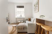 The Sherlock Sanctuary - Stylish Marylebone Flat