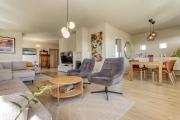 Spacious 4BR Family Home near Reykjavík and Grótta