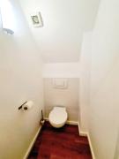 Contemporary 2 bedroom with parking space