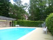 Suite avec Balnéo Privée et piscine commune