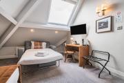 Top Knutsford