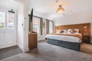 Top Knutsford