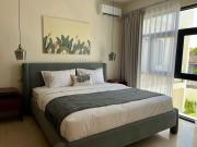 Chic 1BR Apt Near Nelayan Reef