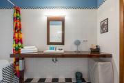 Ochota Superior Apartment by BookingHost