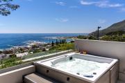 The Glasshouse - Camps Bay Views Luxury Jacuzzi