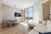 Pearl Coast Drymades Elegant 2BR Apartment by PikHost