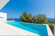 Spacious Family Home with Private Pool and Sauna