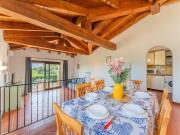 Spacious accommodation with lovely pool