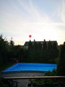 Studija viloje-Quiet Apartment 15 min from Airport