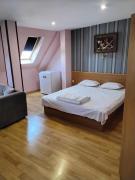 Hotel Mehdjarel