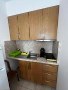 Eli Apartments