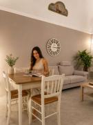Casa Moly