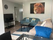 Cute Highland Park(Upper-A-Unit)