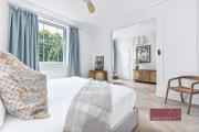 Top East Molesey