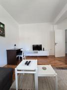 City Center Apartment by Mladenović