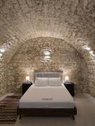 Top Ayios Therapon