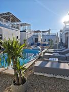 White Bungalows Costinesti