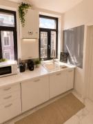 Boutique 1-Bedroom Apartment with Designer Accent