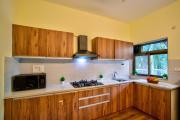 Top Candolim