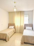 Luxueux appartement avec piscine extérieure