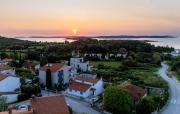 Top Pula