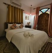 Top Anjuna