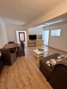 Top Saignon