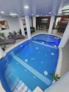 Avana Hills Tagaytay Manor London Suites