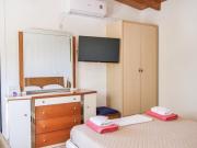 Top Himare