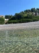 Top Mola Kalyva