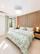 Victoria Court 2 Azure Haven