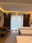 Armira Hotel Old City