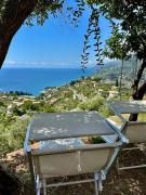 Ca Maria Colombo, entire accommodation with sea view and garden