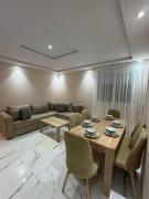 Apartment with pool