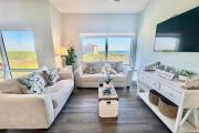 Cozy coastal condo withlots of space shared pool and beach access