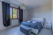 Casa Vellaria - con giardino tra Pisa Firenze Lucca e Siena