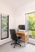Top Capalaba