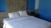 Top Sisaket Top Sisaket
