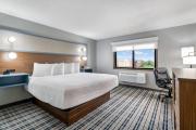 AmericInn by Wyndham Hutchinson