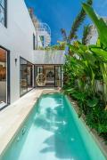 Savani - 3BR Chic Villa in Cemagi, Pool & Rooftop