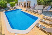 Villa Nespereira - Escapadinha com piscina aquecível e BBQ - Albufeira