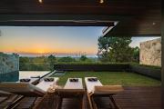 Top Uluwatu
