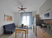 Lovely flat with balcony in a residence in Caorle