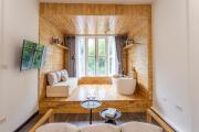 Homestay CHAT - Noble Stay Train Street , Self check-in